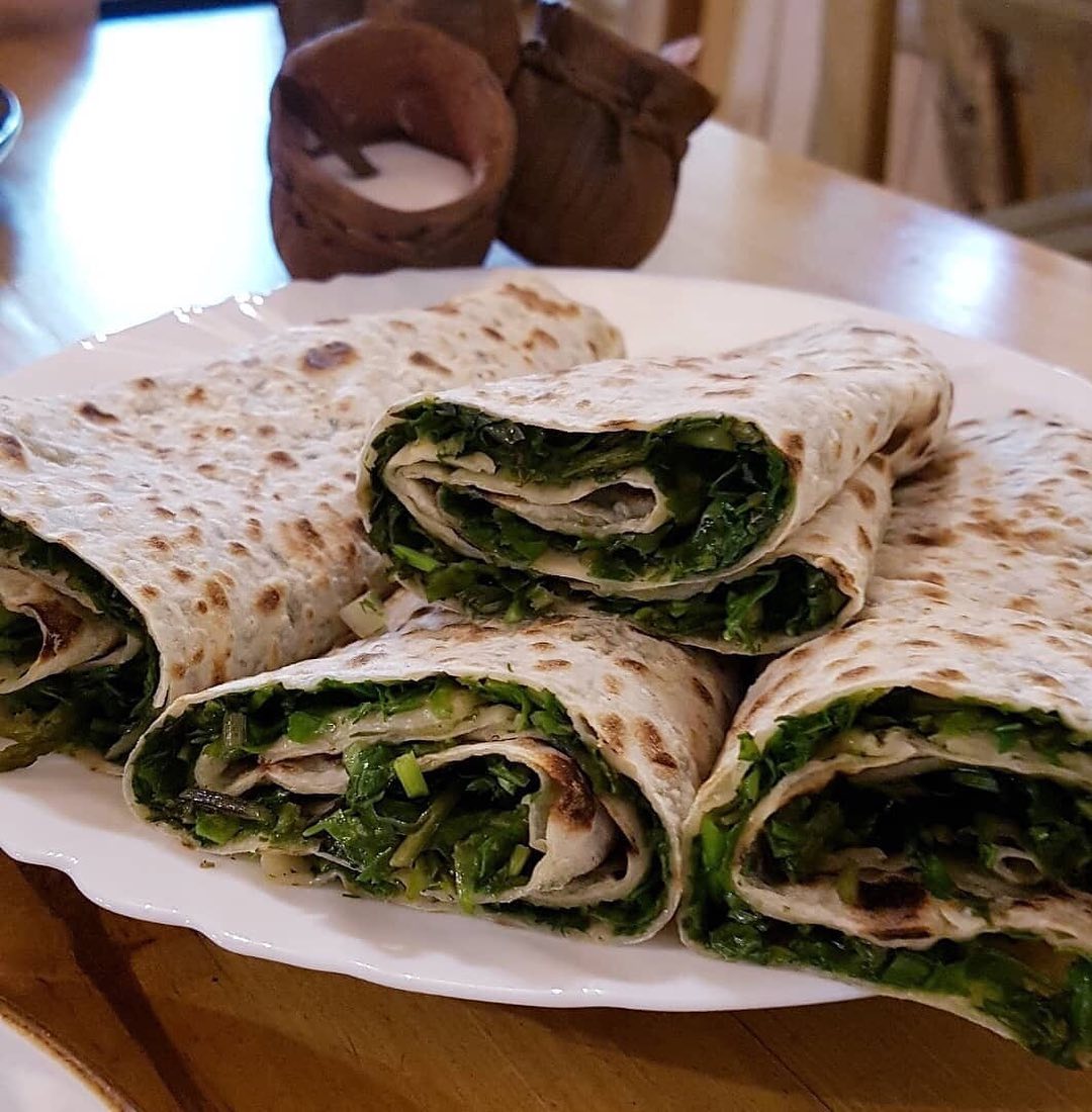 An Armenian starter of fresh vegetables and mezze